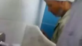 Приємна відеочат еротика сучка вставляє в страпон одного