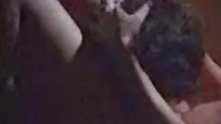 У нього був секс з двома скачати еротику грудастими блондинками